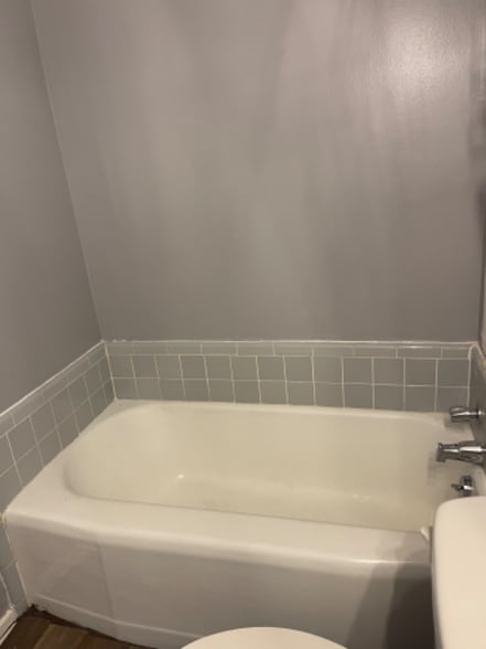 Building Photo - 207 Monroe Dr