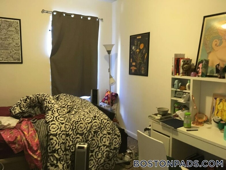 Building Photo - 610 Columbus Ave