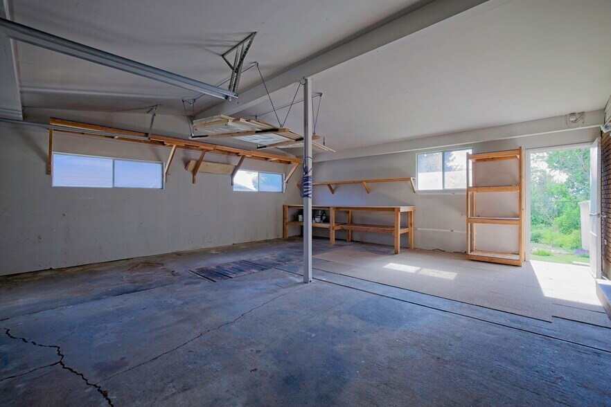 Building Photo - 755 N 1020 E