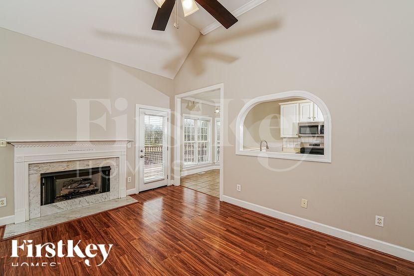 Building Photo - 136 Silverstone Ln