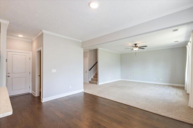 Building Photo - 3076 Lobella Dr