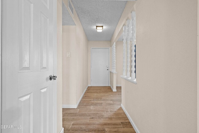 Building Photo - 7141 Gran Vida Dr