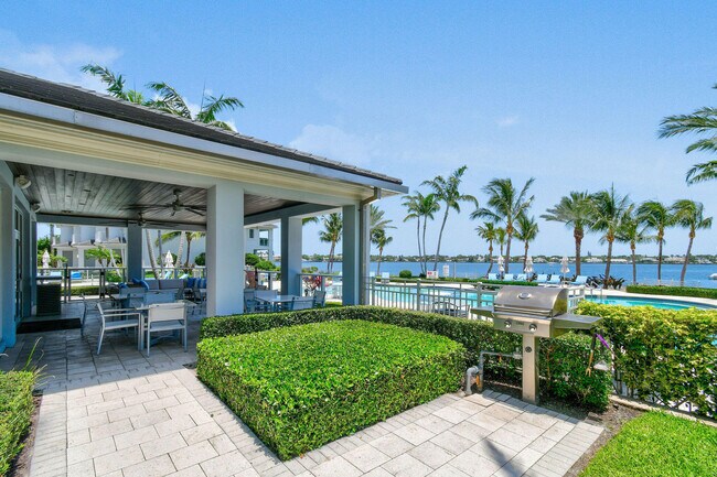 Building Photo - 1 Water Clb Wy