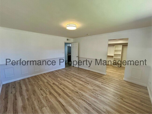 Building Photo - Stunning 3 Bed/2 Bath NW Bakersfield Home w/ Pool, RBP & $0 Deposit Option
