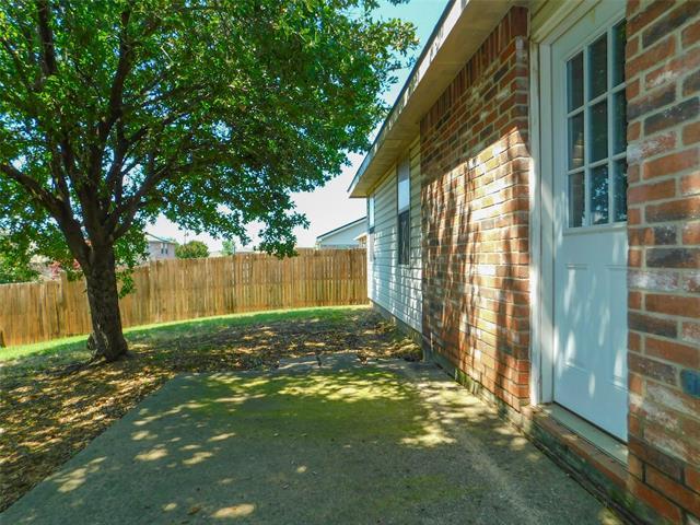 Building Photo - 3226 Andalusian Dr