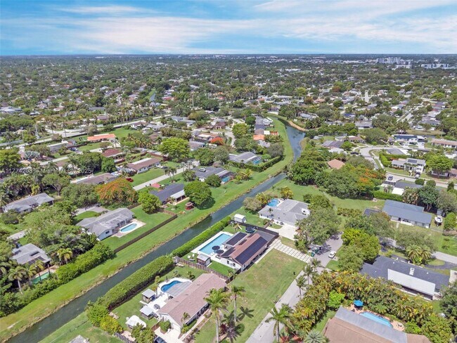 Building Photo - 8840 SW 181st Terrace