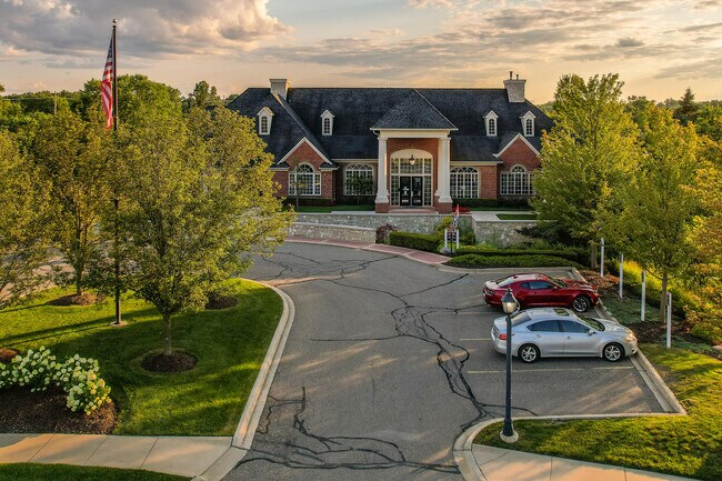 Building Photo - 45735 Graystone Ln