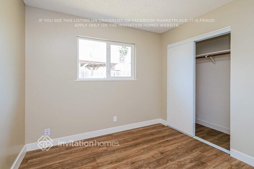 Building Photo - 272 De Soto Dr