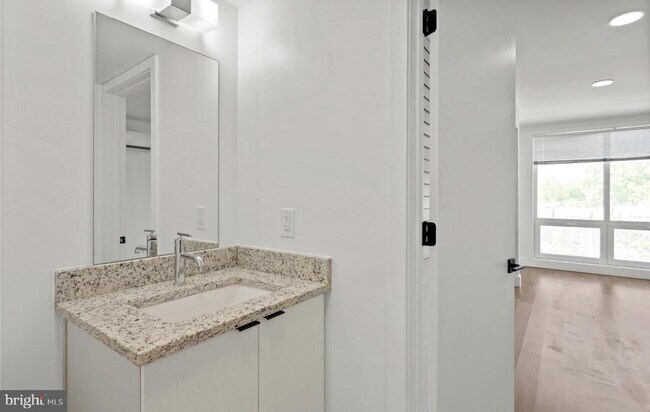 Building Photo - 2415 37th St NW
