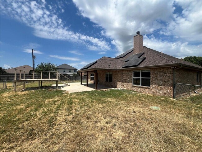 Building Photo - 1100 County Rd 313
