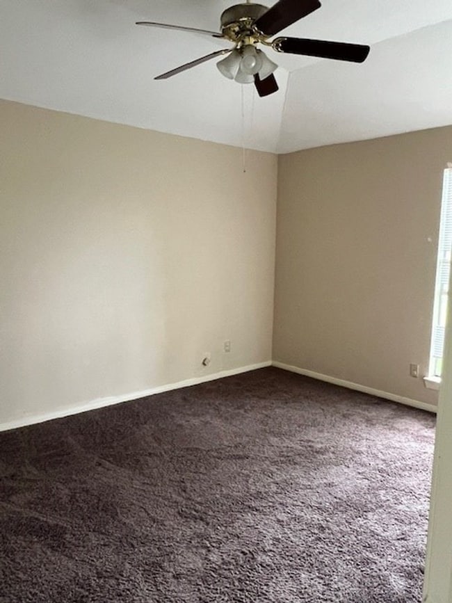 Building Photo - 4409 Rattan Ave