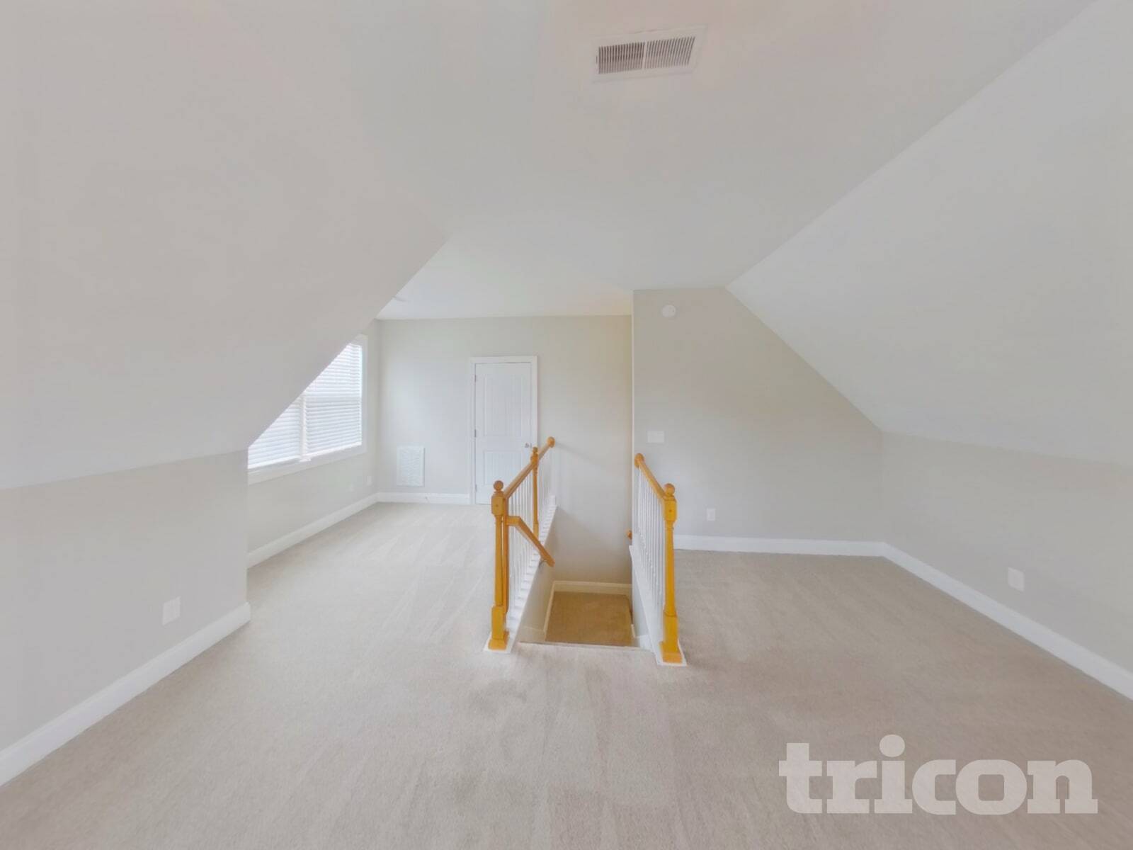 Building Photo - 1306 Crescent Ridge Drive