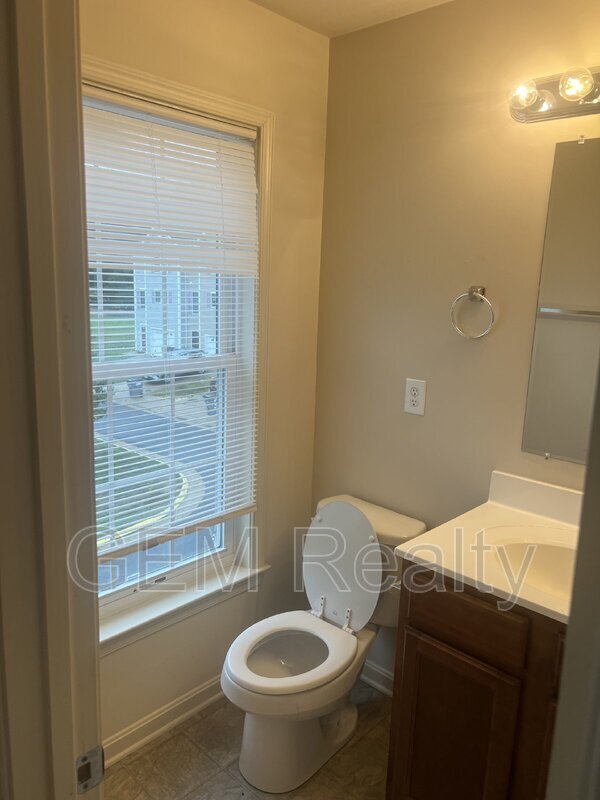 Building Photo - 35122 Saba Pl