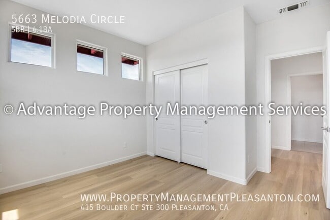 Building Photo - 5663 Melodia Cir