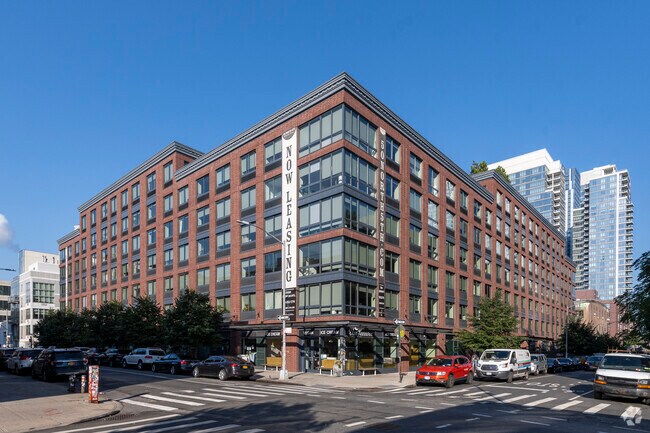 Building Photo - 50 N 5th