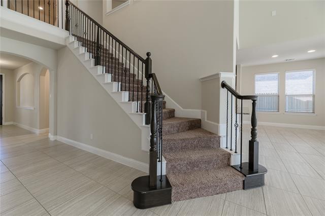 Building Photo - 1104 Hoyt Dr