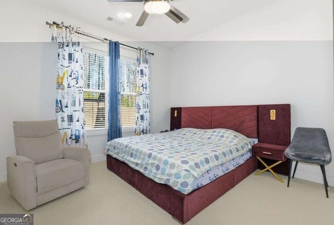 Building Photo - 415 Oakleigh Ave