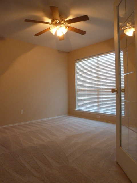 Building Photo - 123 Snake Dance Dr