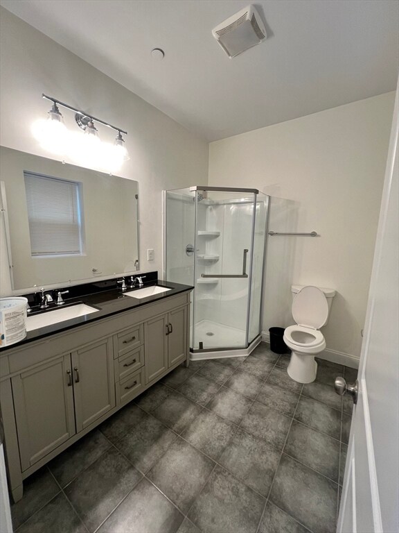 Building Photo - 123 Intervale St