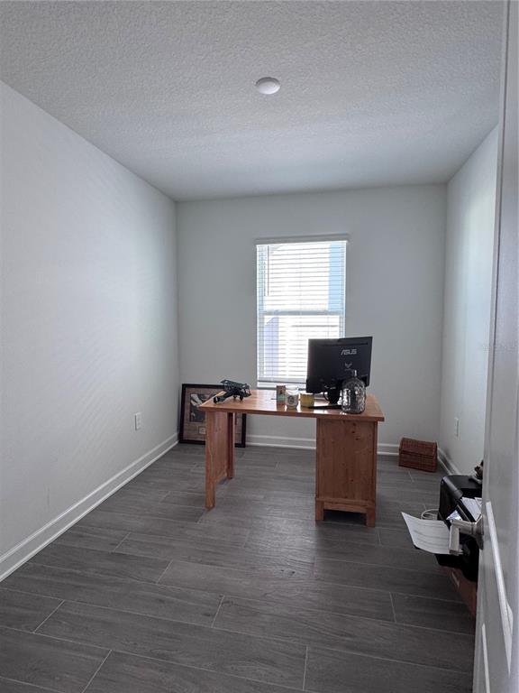 Building Photo - 5653 Wood Bridge Pl