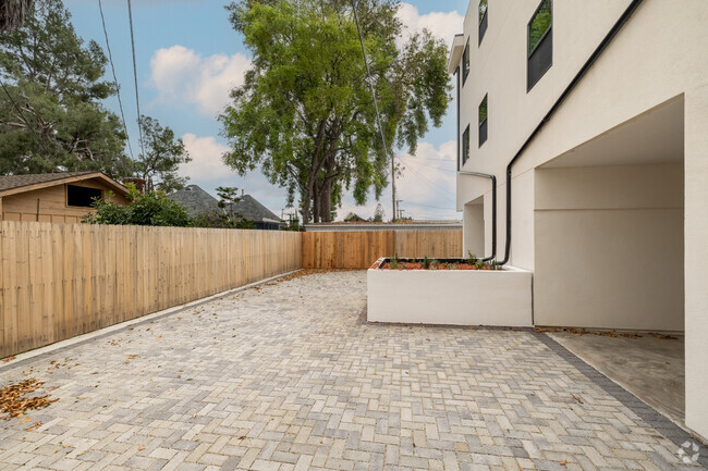 Rear Patio - 6238 Beck Ave