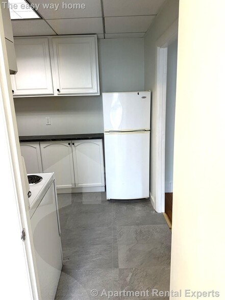 Building Photo - 60 Walden St