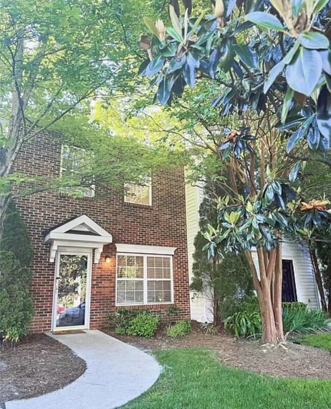 Townhouse 2438 Ryerson Ct Charlotte NC 28213 Apartment Finder