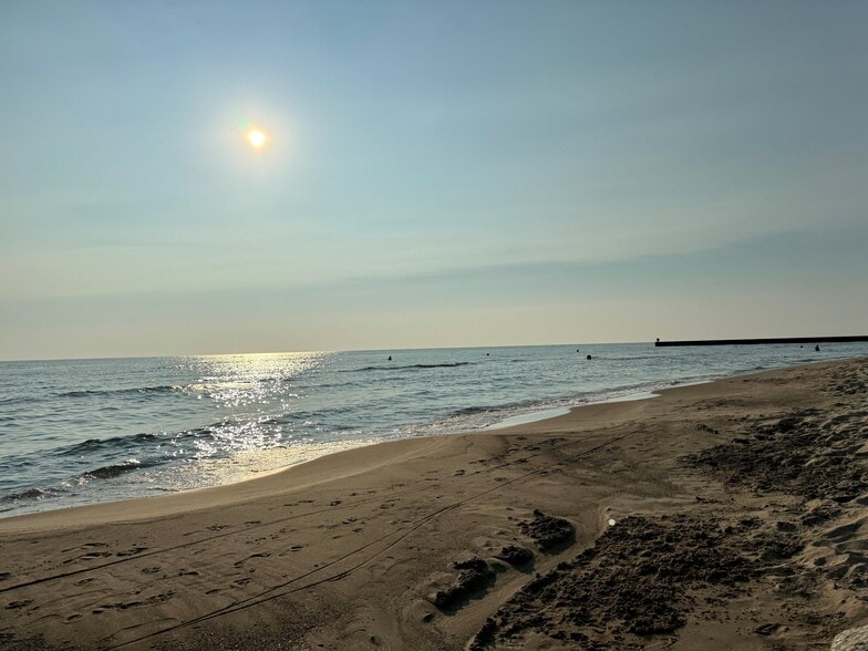 Building Photo - 114 South Blvd