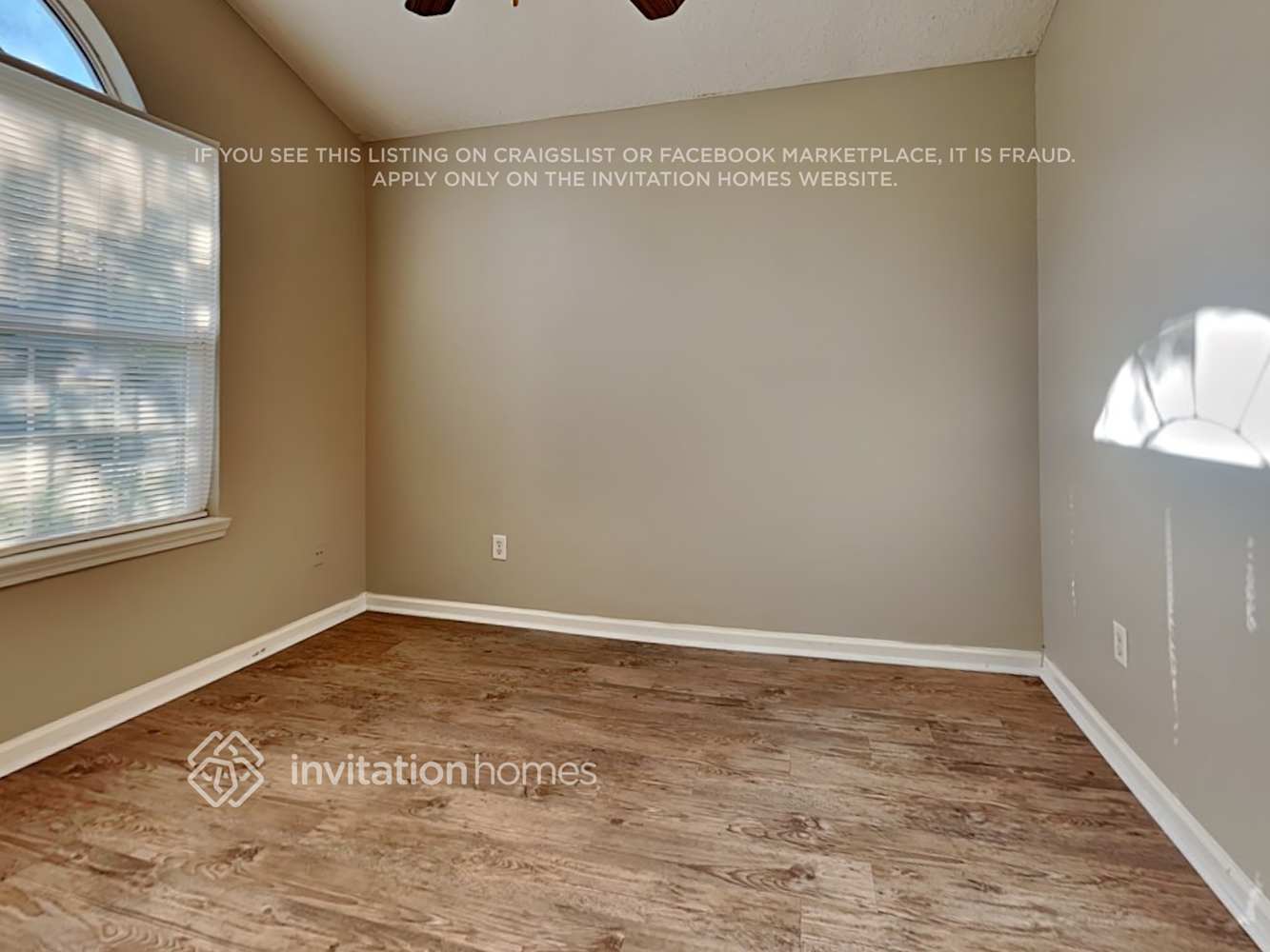 Building Photo - 2675 Secret Harbor Dr
