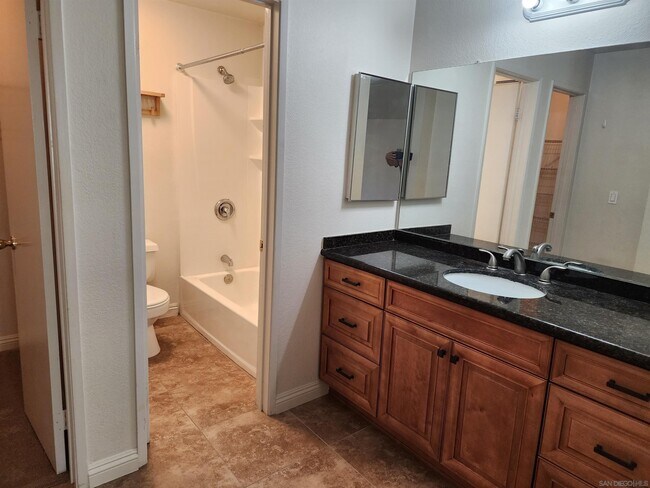 Building Photo - 3520 Lebon Dr