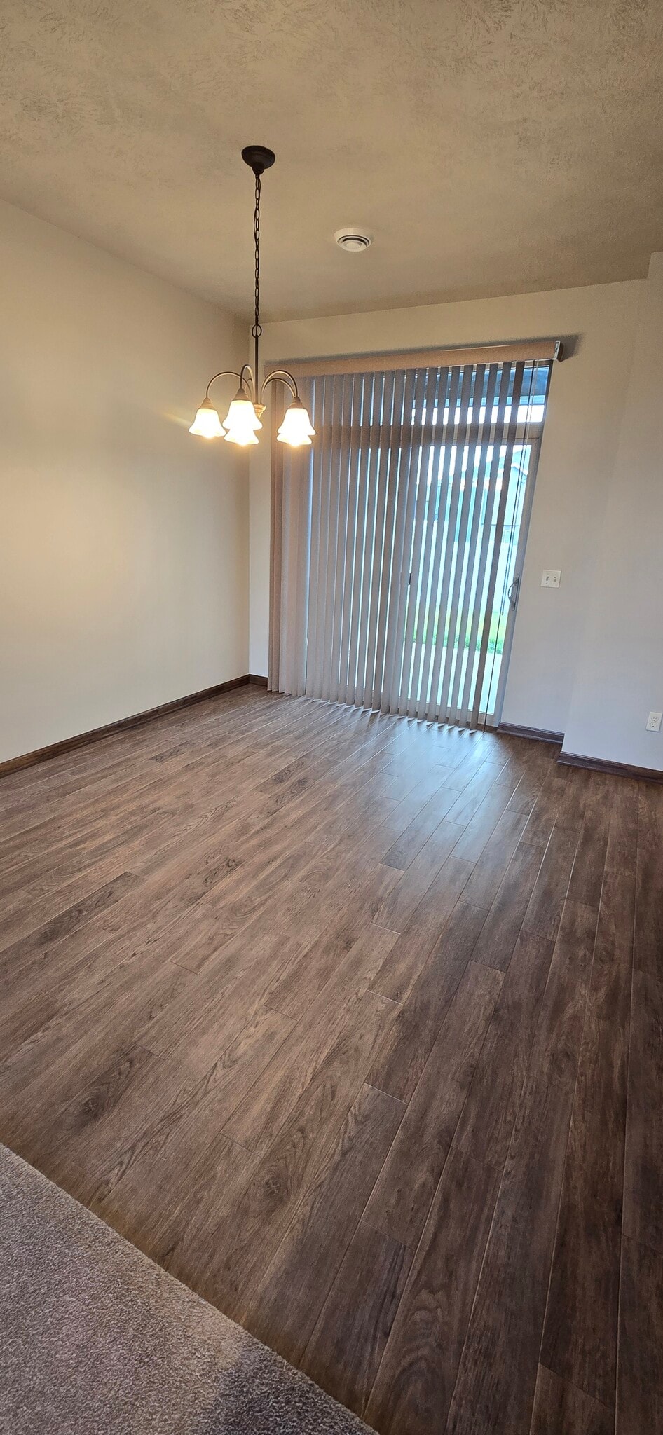 Dining area & Sliding Door Access to Covered Patio. - 3511 E Bison Trl