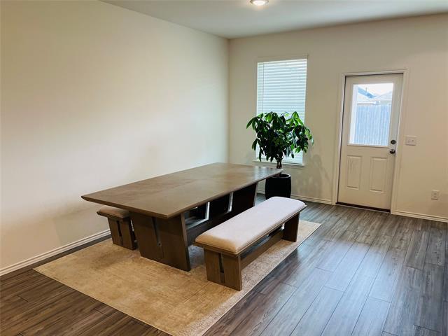 Building Photo - 1320 Lackley Dr