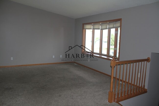 Building Photo - 4874 Opal Ln NW
