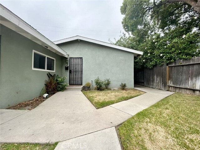 Building Photo - 1016 W El Morado Ct