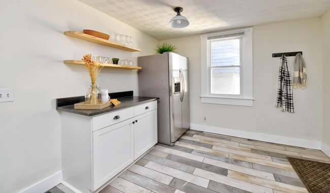 Building Photo - 1517 Hawthorne Ave