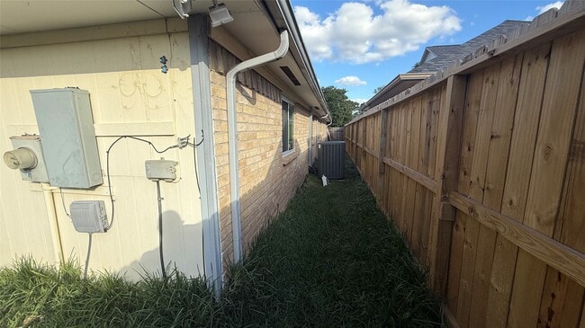 Building Photo - 7706 Winter Glen Ln