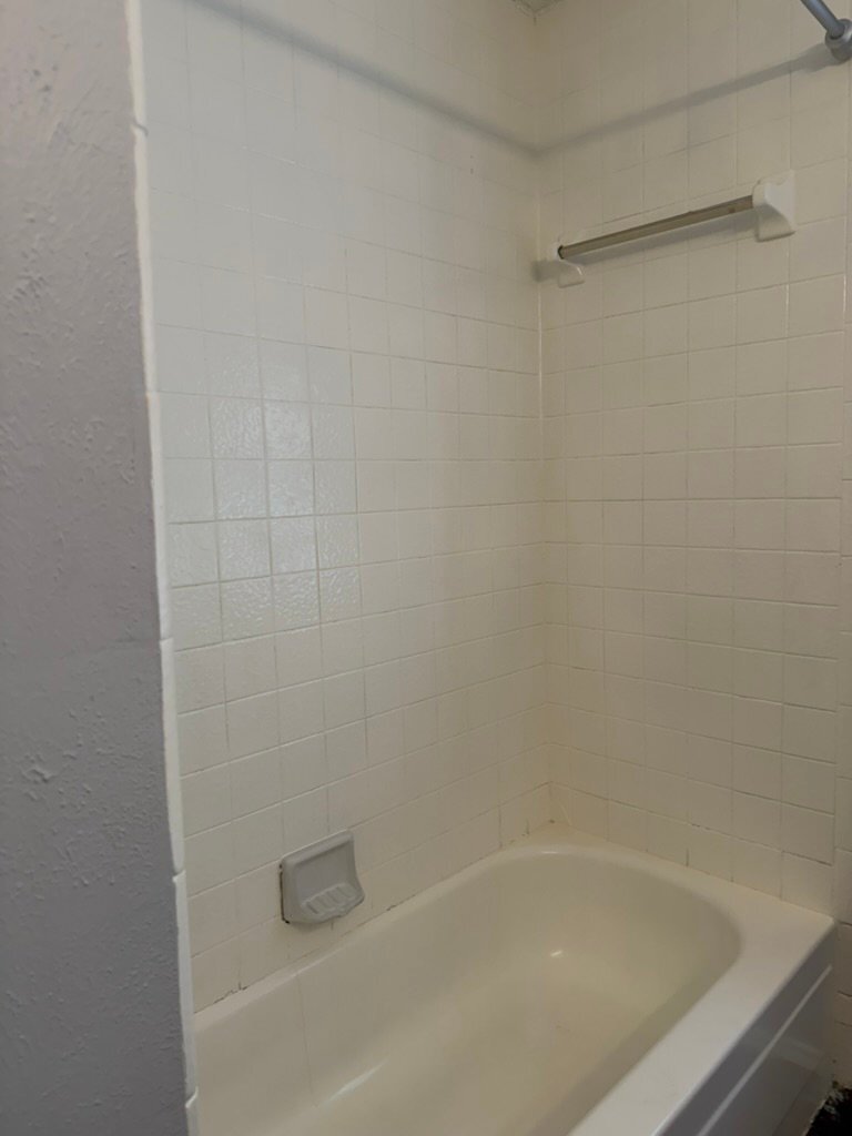 Building Photo - 3060 Gregory Ln