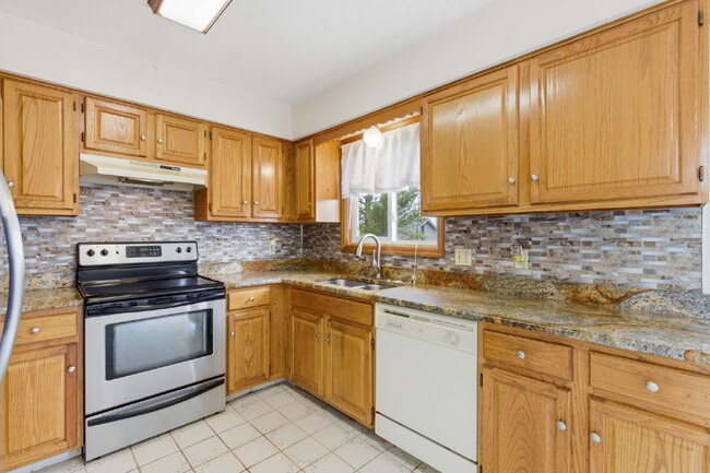 Building Photo - 8822 N 83rd St