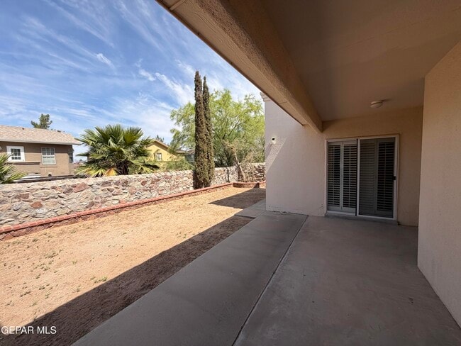 Building Photo - 917 Tecate Pl