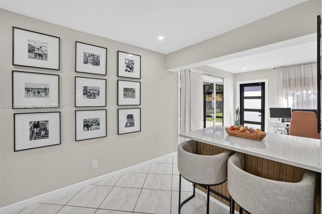 Building Photo - 252 SW 23rd St