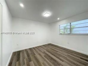 Building Photo - 2 br, 1 bath Condo - 1245 Pennsylvania Ave...