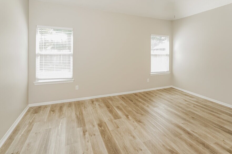 Building Photo - 11927 Belle Ct