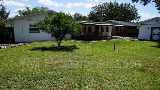 Building Photo - 1527 Leeway Ave