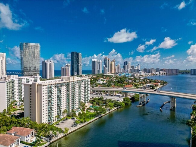 Building Photo - 19390 Collins Ave