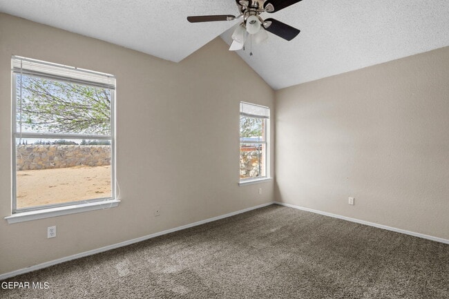 Building Photo - 11815 Stone Castle Dr