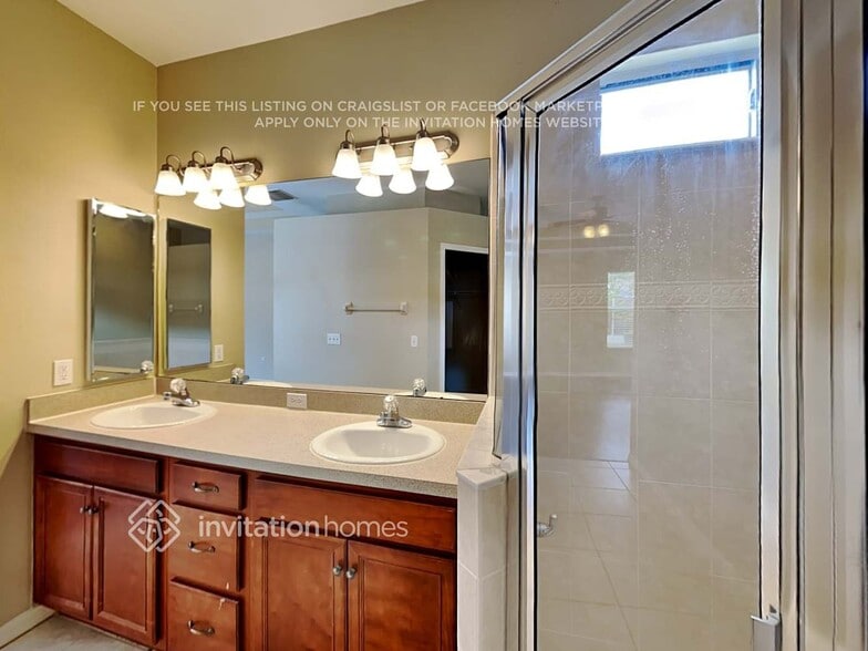 Building Photo - 6109 Gannetside Pl