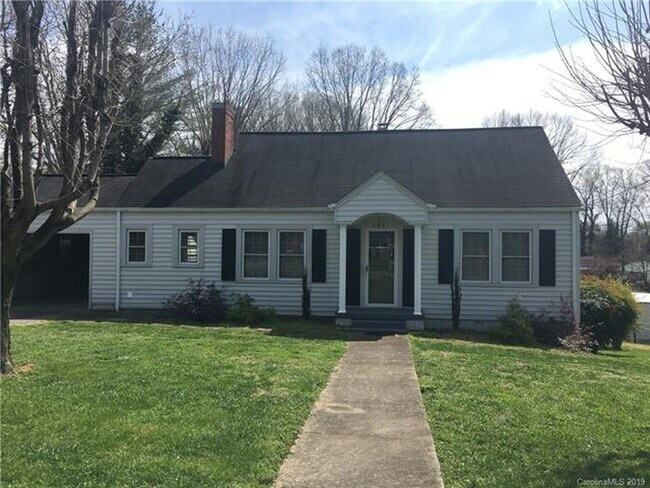 Primary Photo - Rental Home-Morganton