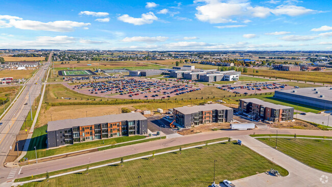 Exterior - Jefferson Reserve Apartments
