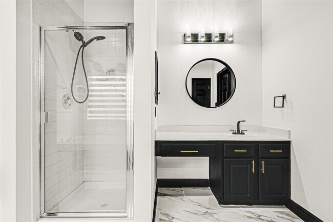 Building Photo - 11915 Helene Ct