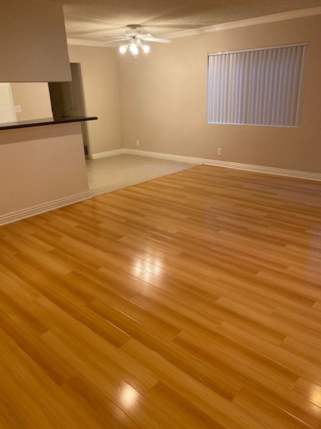 Building Photo - Resort Like Property- 1BD, Must See!